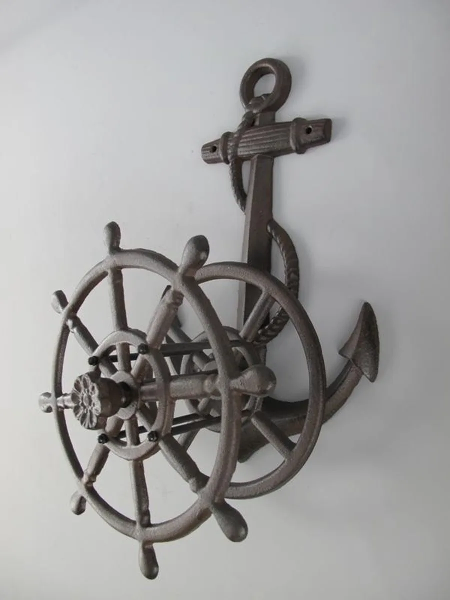MadDeco Tuinslanghouder Gietijzer Anker Stuurwiel Bruin 30x17x50 cm - 8720143770036
