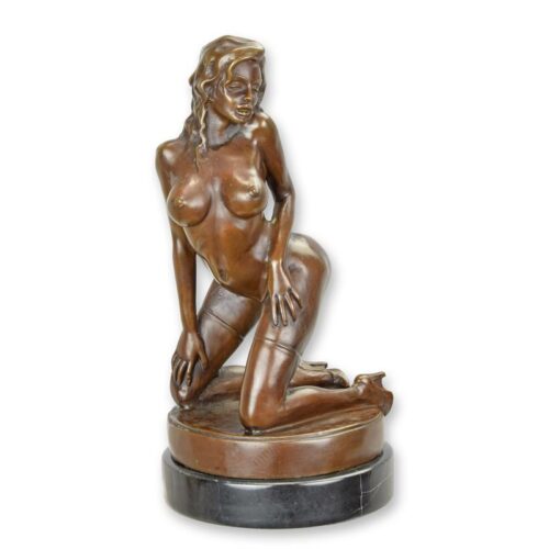 Elegante bronzen sculptuur van vrouwelijke naakte figuur