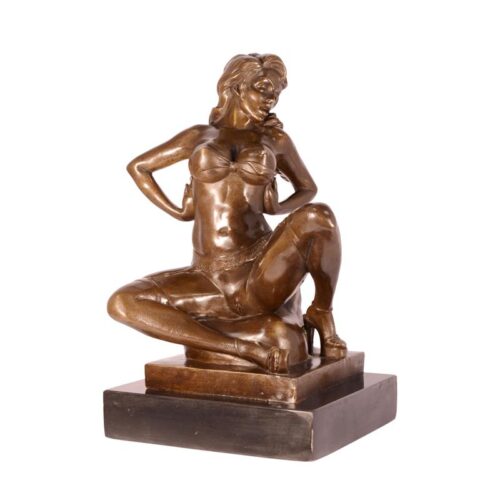 Sculptuur van semi-nude vrouw in elegante pose van brons